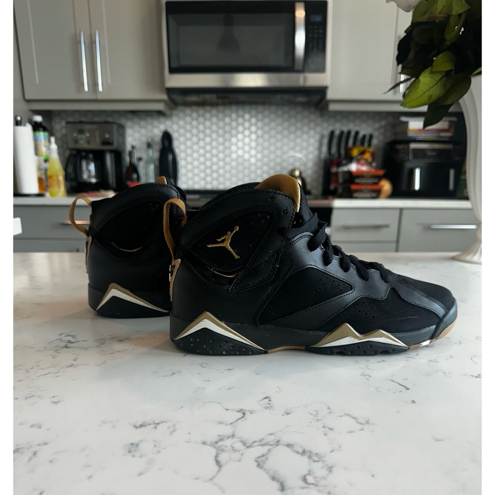 AUTHENTIC 2012 Jordan 7 Retro Golden Moments  - Size 7Y